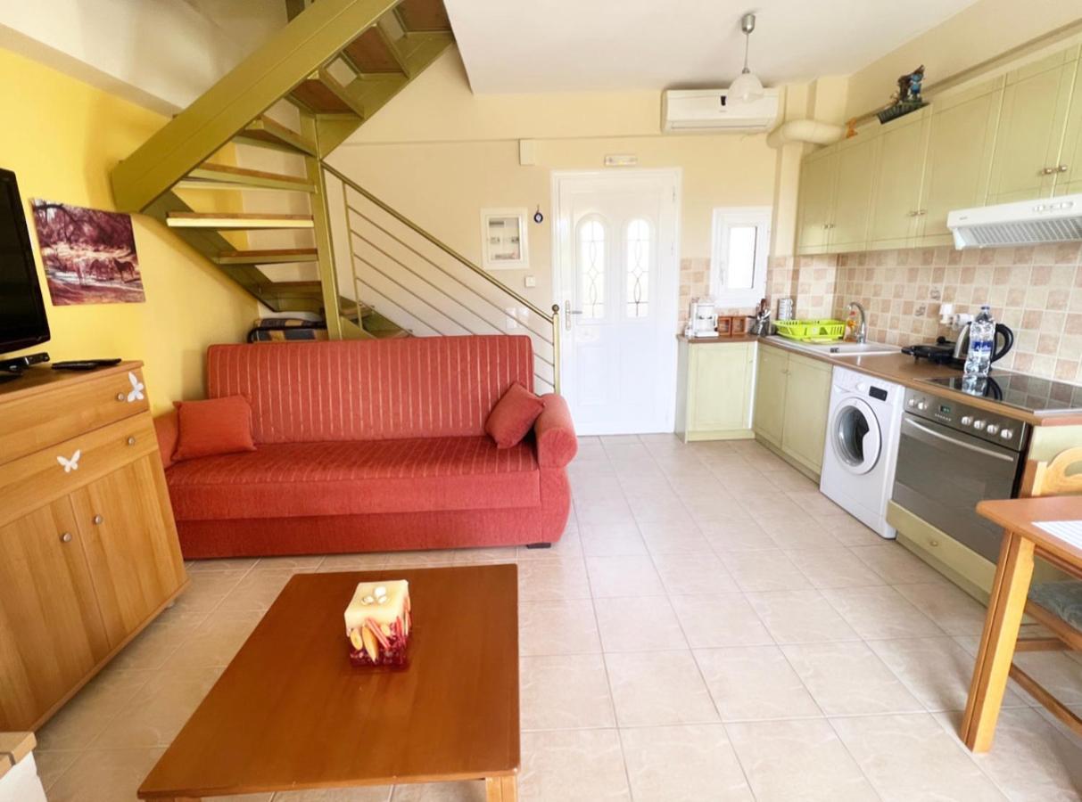 Maisonette sea view , Finikounda Extérieur photo